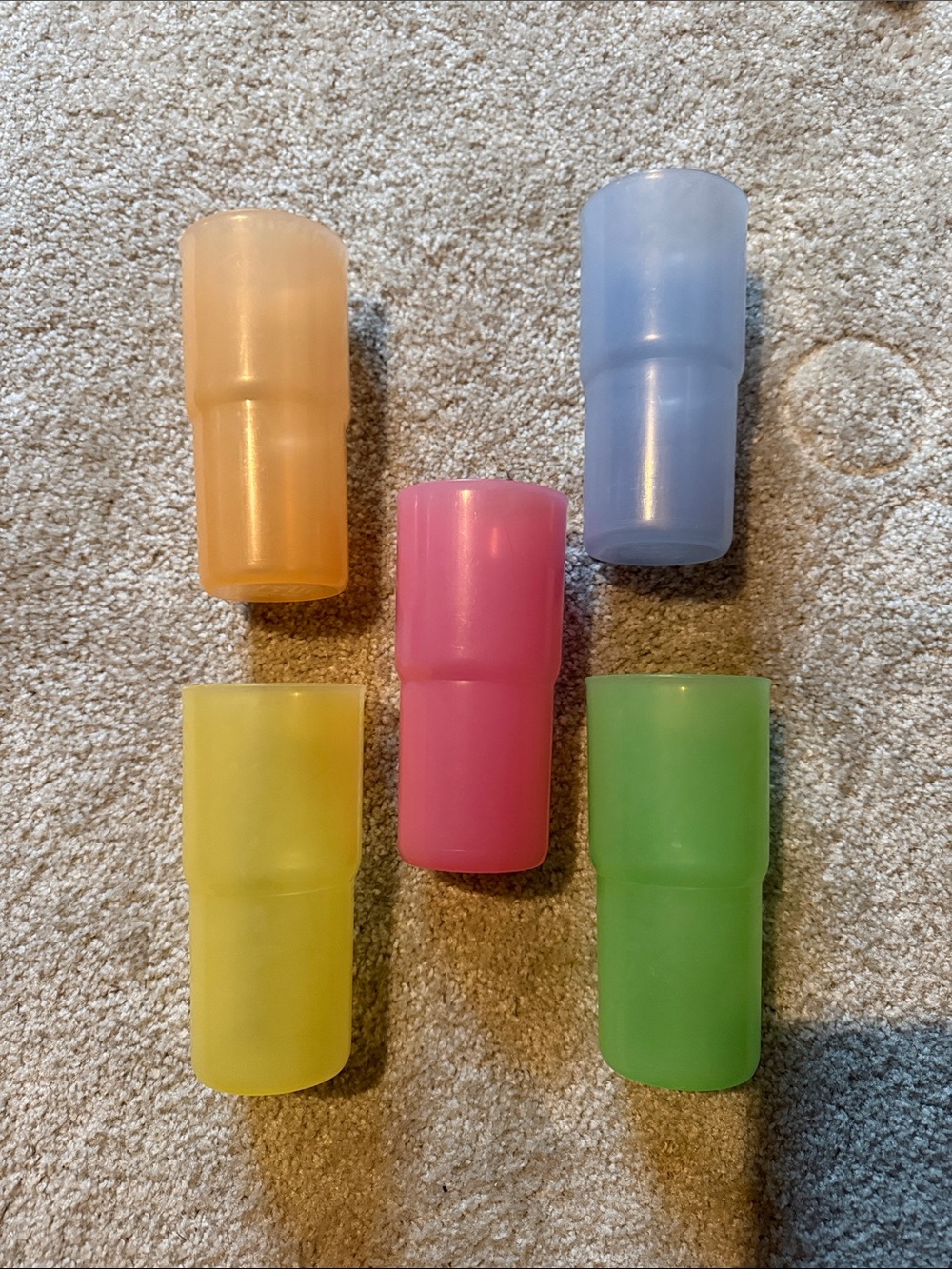 Tupperware Set of 5 Colorful Plastic Cups